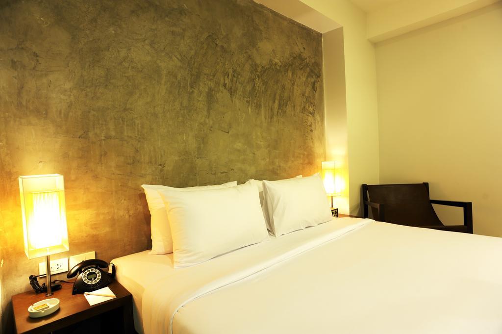 Patong The Album Hotel מראה חיצוני תמונה